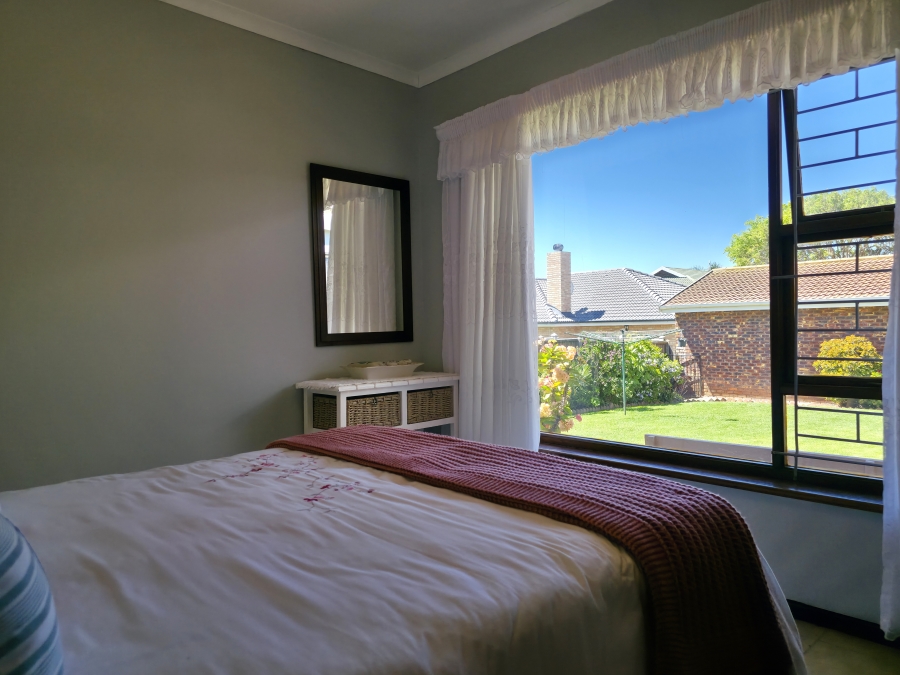 4 Bedroom Property for Sale in Noorsekloof Eastern Cape